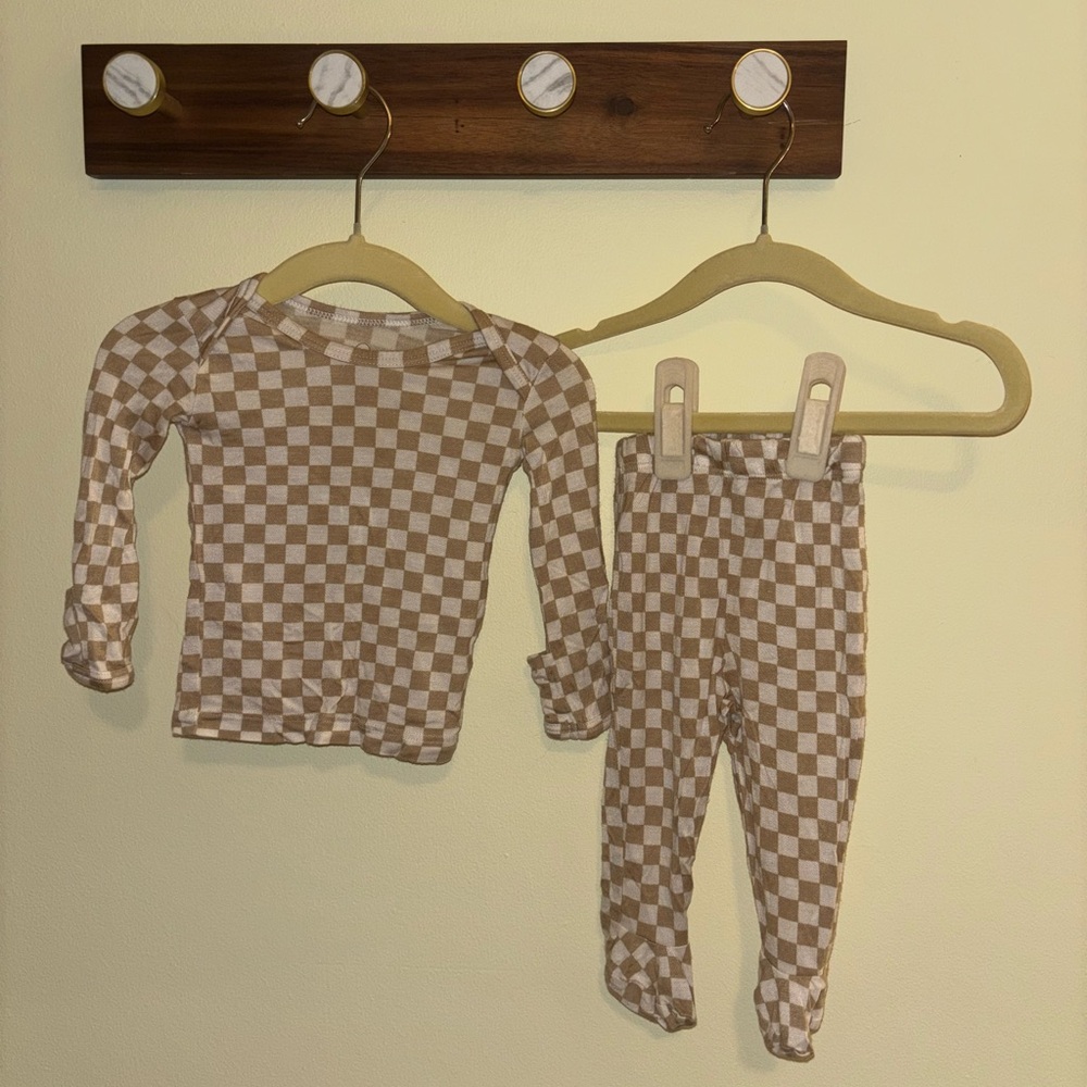 Solly Baby Cream Chequer Baby Matching Sleep Set Pajamas, unisex